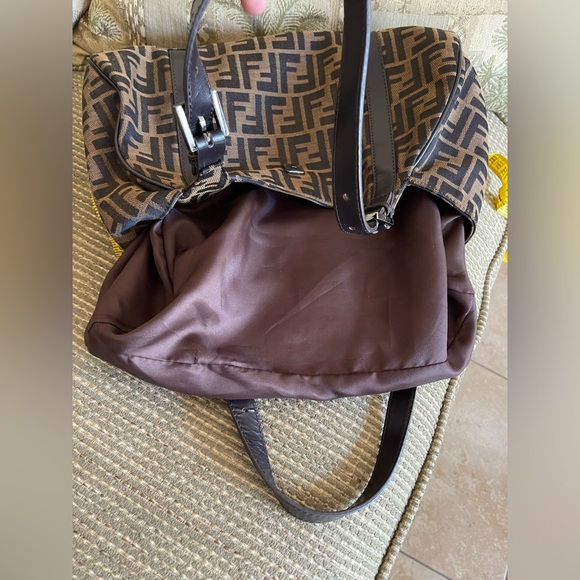 Authentic FENDI ZUCCA Handbag Iconic Large FF Logo EUC - Picture 8 of 16